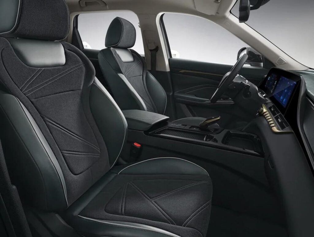 Фото 40 — Bestune T33: экономичный расход топлива