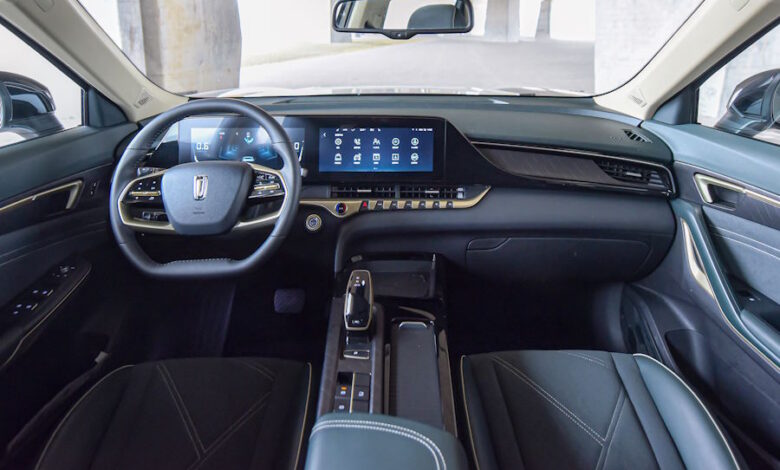 Photo of Bestune T55: экономичный и мощный